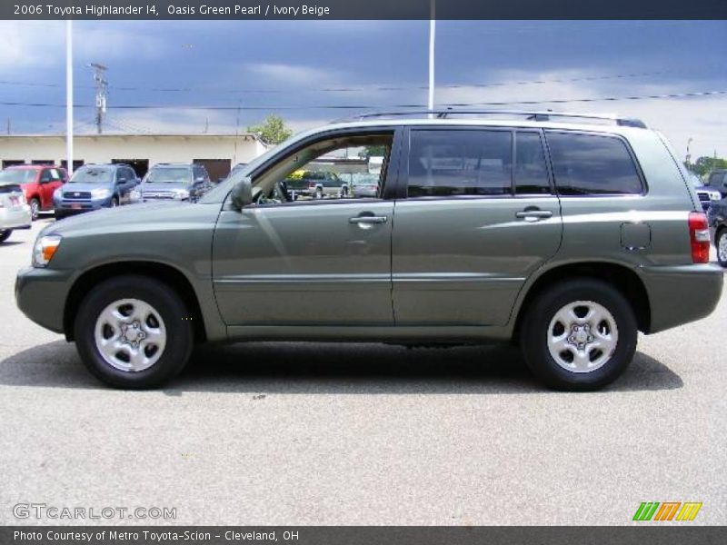 Oasis Green Pearl / Ivory Beige 2006 Toyota Highlander I4