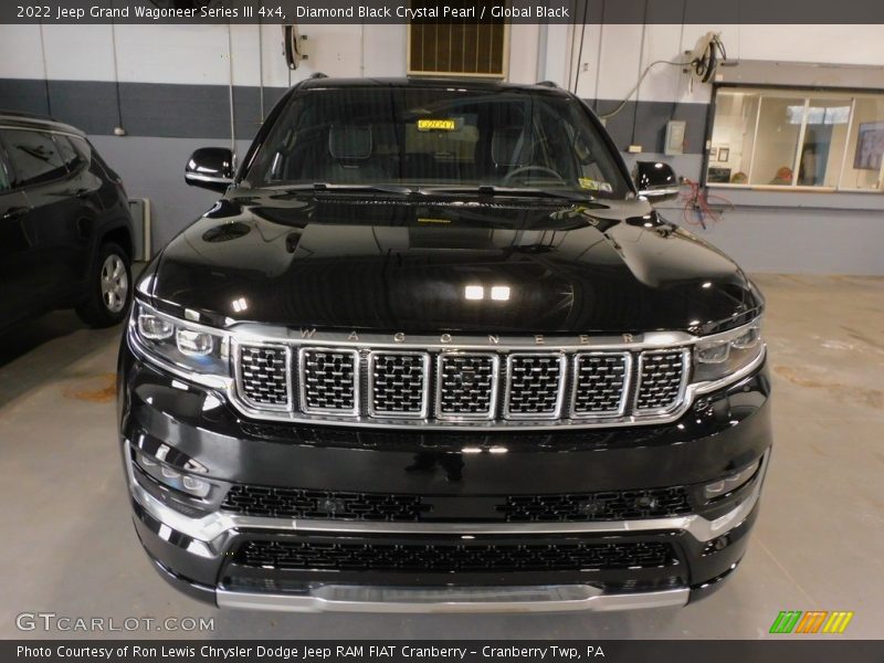Diamond Black Crystal Pearl / Global Black 2022 Jeep Grand Wagoneer Series III 4x4
