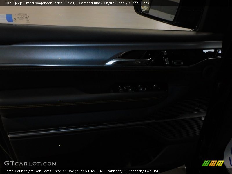 Diamond Black Crystal Pearl / Global Black 2022 Jeep Grand Wagoneer Series III 4x4
