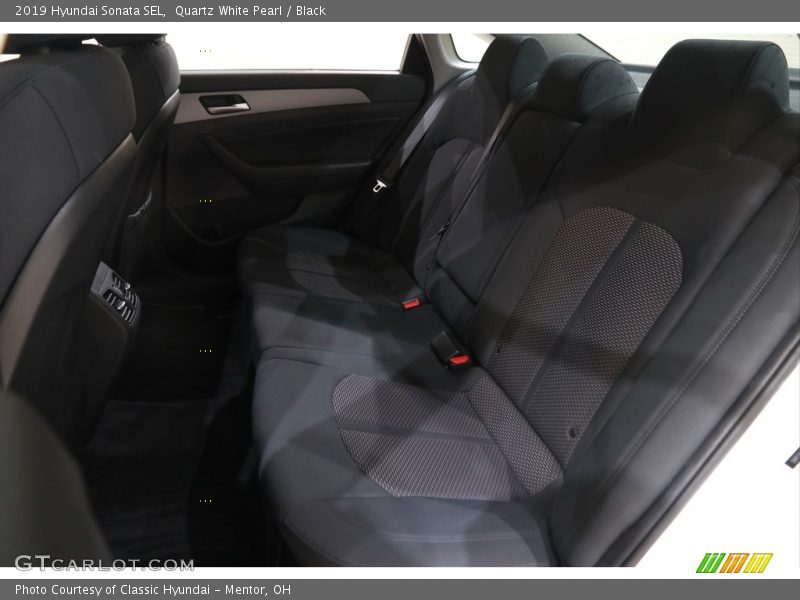 Quartz White Pearl / Black 2019 Hyundai Sonata SEL