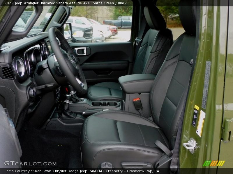  2022 Wrangler Unlimited Sahara Altitude 4x4 Black Interior