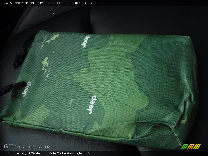 Black / Black 2019 Jeep Wrangler Unlimited Rubicon 4x4