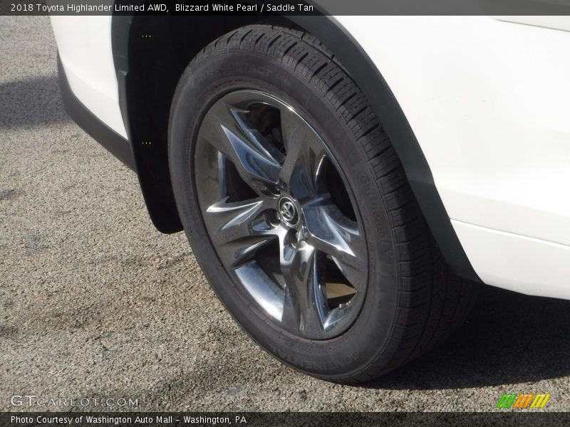 Blizzard White Pearl / Saddle Tan 2018 Toyota Highlander Limited AWD