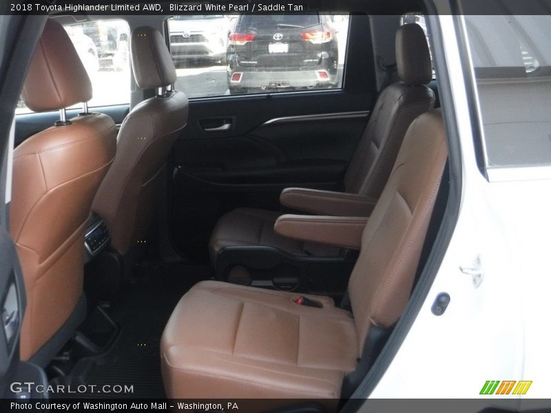 Blizzard White Pearl / Saddle Tan 2018 Toyota Highlander Limited AWD