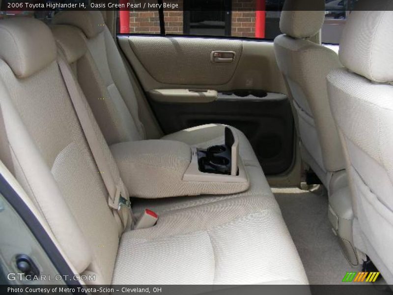 Oasis Green Pearl / Ivory Beige 2006 Toyota Highlander I4