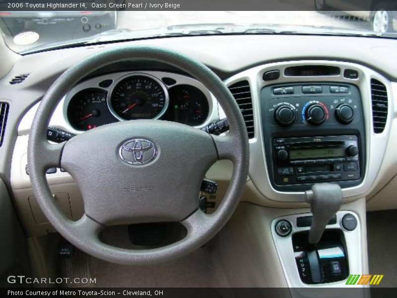 Oasis Green Pearl / Ivory Beige 2006 Toyota Highlander I4