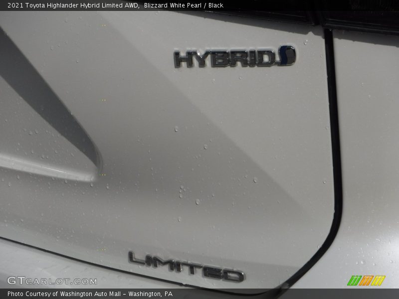 Blizzard White Pearl / Black 2021 Toyota Highlander Hybrid Limited AWD