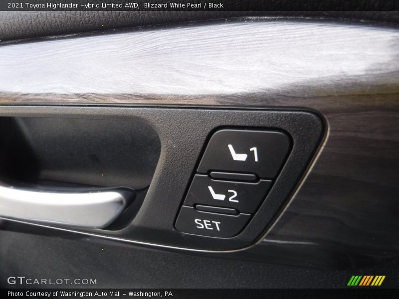 Blizzard White Pearl / Black 2021 Toyota Highlander Hybrid Limited AWD