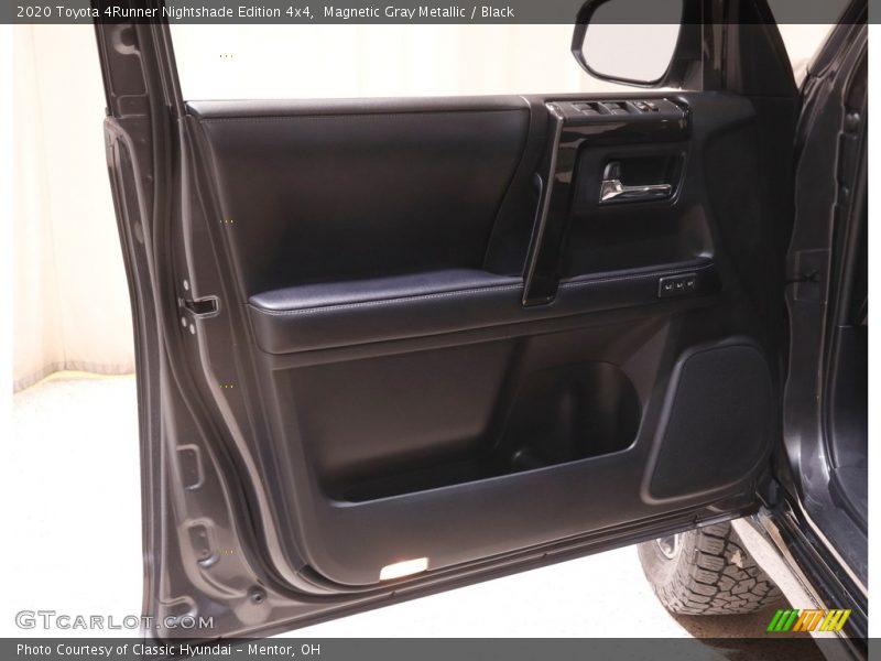 Magnetic Gray Metallic / Black 2020 Toyota 4Runner Nightshade Edition 4x4