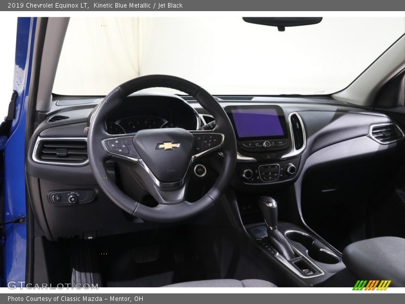 Kinetic Blue Metallic / Jet Black 2019 Chevrolet Equinox LT