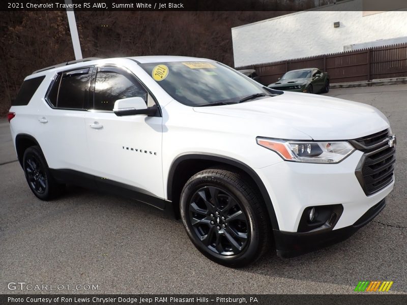 Summit White / Jet Black 2021 Chevrolet Traverse RS AWD