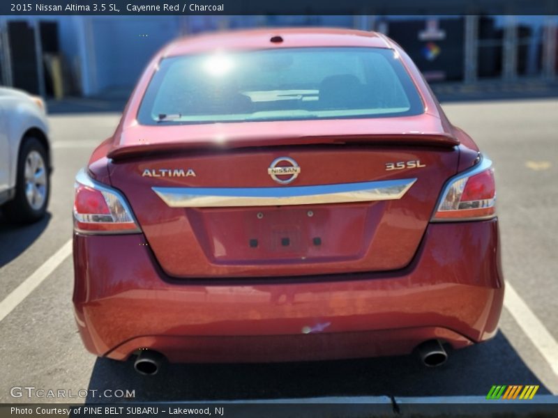 Cayenne Red / Charcoal 2015 Nissan Altima 3.5 SL