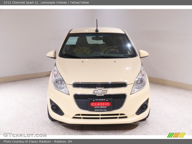 Lemonade (Yellow) / Yellow/Yellow 2013 Chevrolet Spark LS