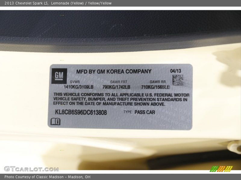 Lemonade (Yellow) / Yellow/Yellow 2013 Chevrolet Spark LS
