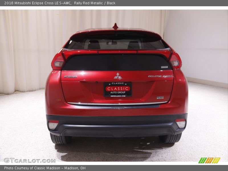 Rally Red Metallic / Black 2018 Mitsubishi Eclipse Cross LE S-AWC
