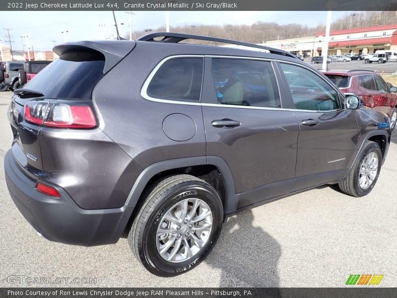 Granite Crystal Metallic / Ski Gray/Black 2022 Jeep Cherokee Latitude Lux 4x4