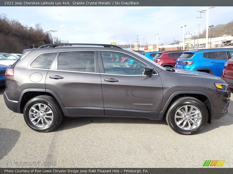Granite Crystal Metallic / Ski Gray/Black 2022 Jeep Cherokee Latitude Lux 4x4