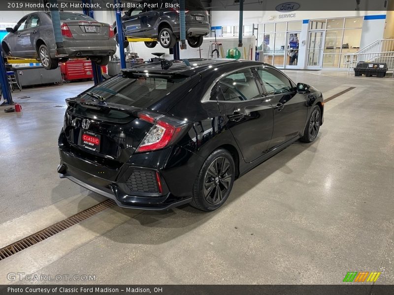 Crystal Black Pearl / Black 2019 Honda Civic EX Hatchback