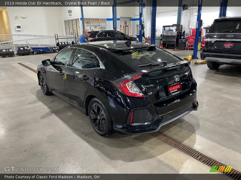 Crystal Black Pearl / Black 2019 Honda Civic EX Hatchback