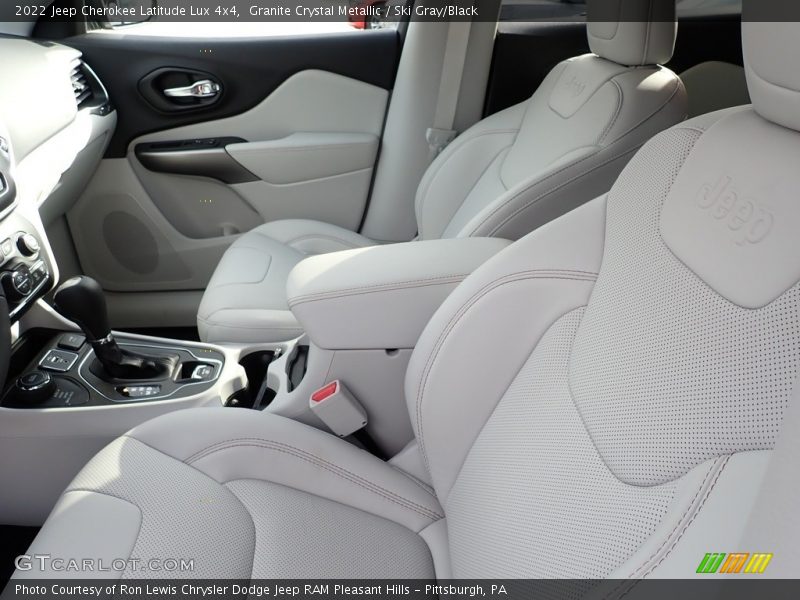 Granite Crystal Metallic / Ski Gray/Black 2022 Jeep Cherokee Latitude Lux 4x4