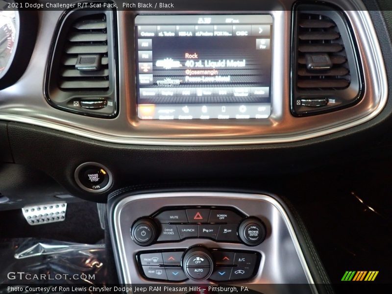 Pitch Black / Black 2021 Dodge Challenger R/T Scat Pack