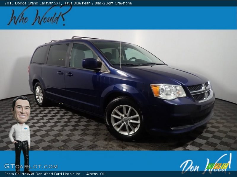 True Blue Pearl / Black/Light Graystone 2015 Dodge Grand Caravan SXT