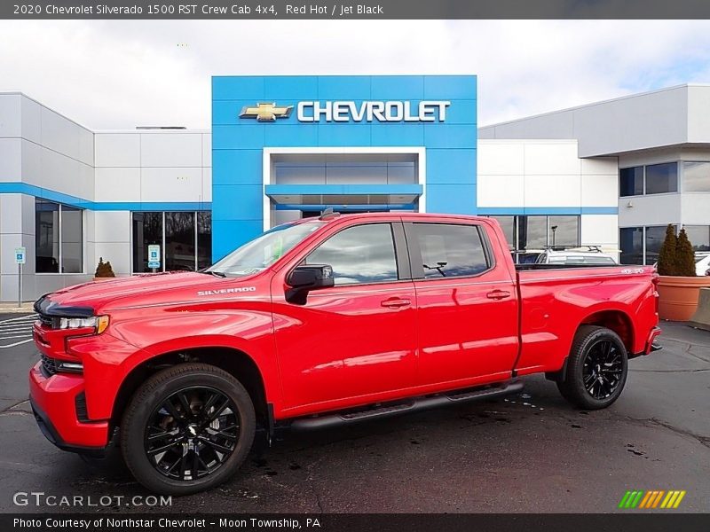 Front 3/4 View of 2020 Silverado 1500 RST Crew Cab 4x4