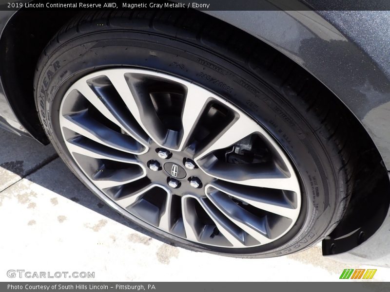 Magnetic Gray Metallic / Ebony 2019 Lincoln Continental Reserve AWD