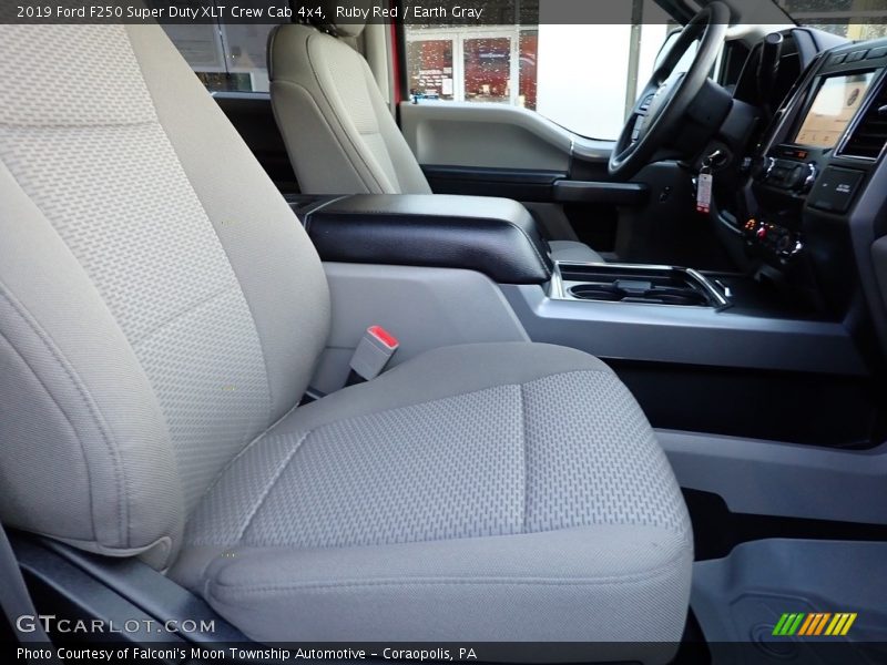 Ruby Red / Earth Gray 2019 Ford F250 Super Duty XLT Crew Cab 4x4