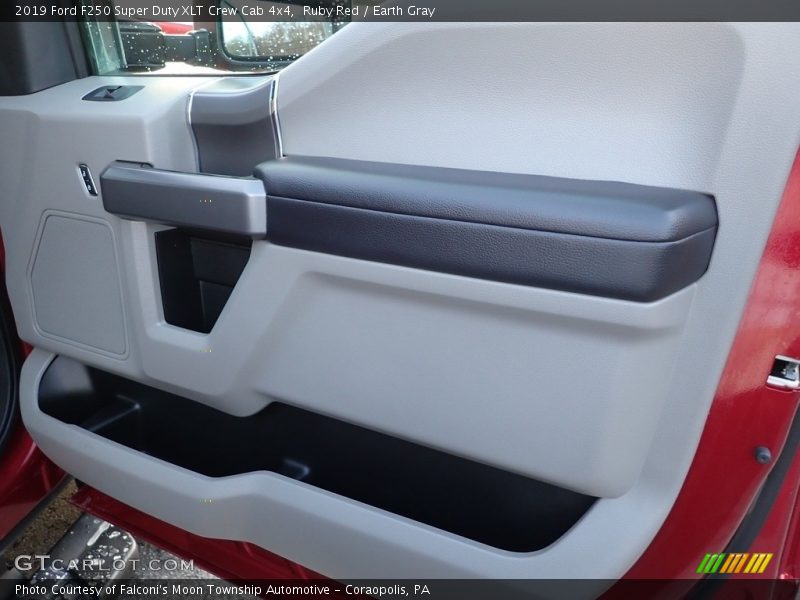 Ruby Red / Earth Gray 2019 Ford F250 Super Duty XLT Crew Cab 4x4