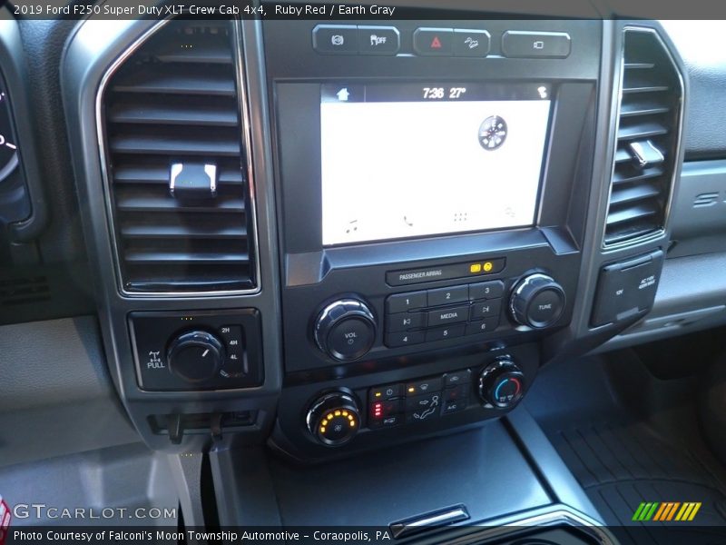 Ruby Red / Earth Gray 2019 Ford F250 Super Duty XLT Crew Cab 4x4