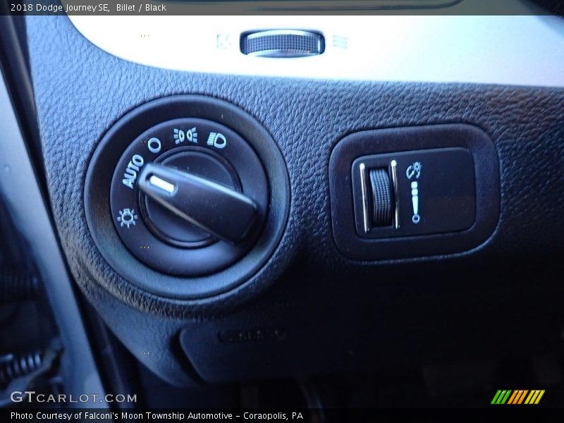 Billet / Black 2018 Dodge Journey SE