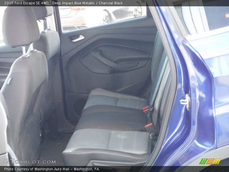 Deep Impact Blue Metallic / Charcoal Black 2016 Ford Escape SE 4WD