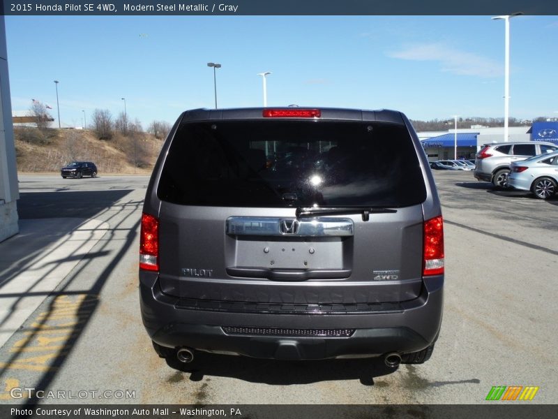 Modern Steel Metallic / Gray 2015 Honda Pilot SE 4WD