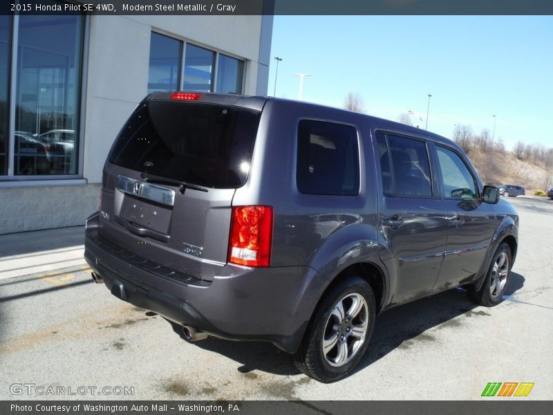 Modern Steel Metallic / Gray 2015 Honda Pilot SE 4WD