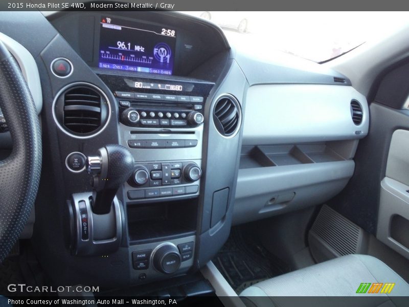 Modern Steel Metallic / Gray 2015 Honda Pilot SE 4WD