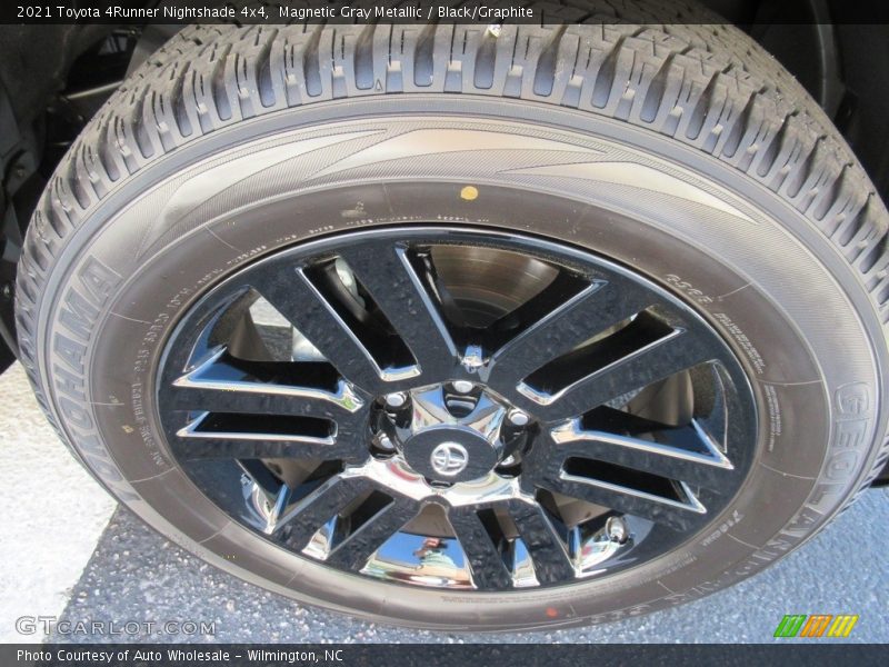 Magnetic Gray Metallic / Black/Graphite 2021 Toyota 4Runner Nightshade 4x4