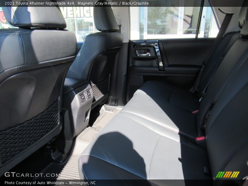 Magnetic Gray Metallic / Black/Graphite 2021 Toyota 4Runner Nightshade 4x4