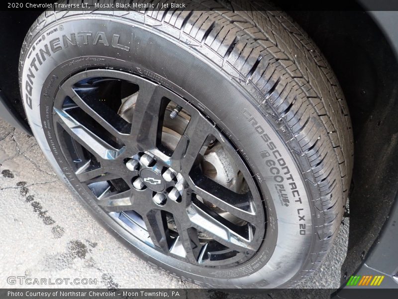 Mosaic Black Metallic / Jet Black 2020 Chevrolet Traverse LT