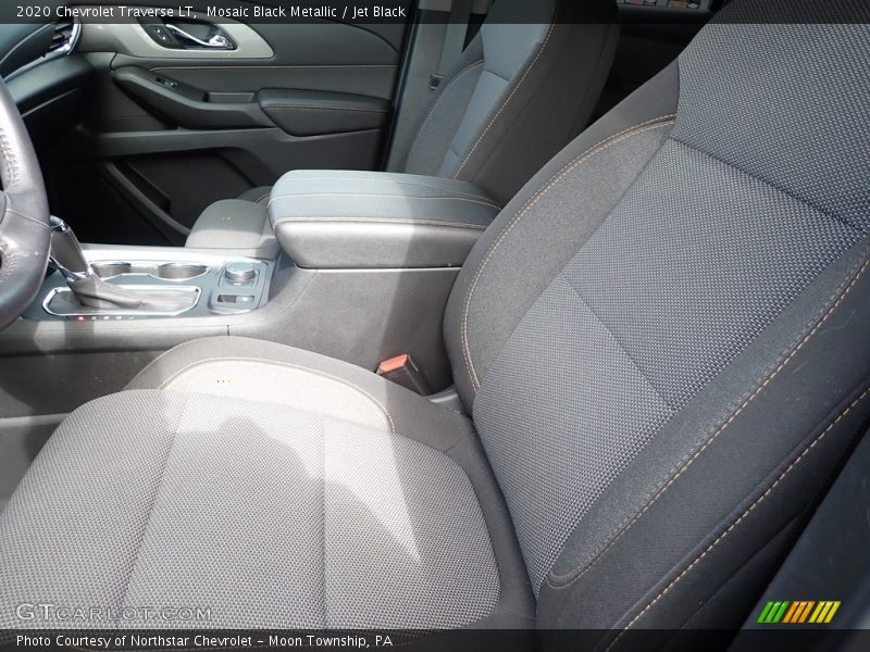 Mosaic Black Metallic / Jet Black 2020 Chevrolet Traverse LT