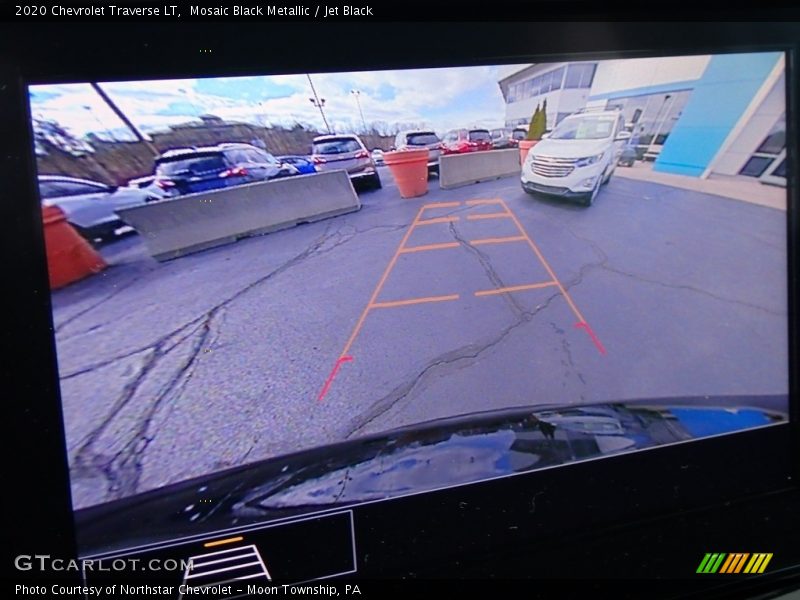 Mosaic Black Metallic / Jet Black 2020 Chevrolet Traverse LT