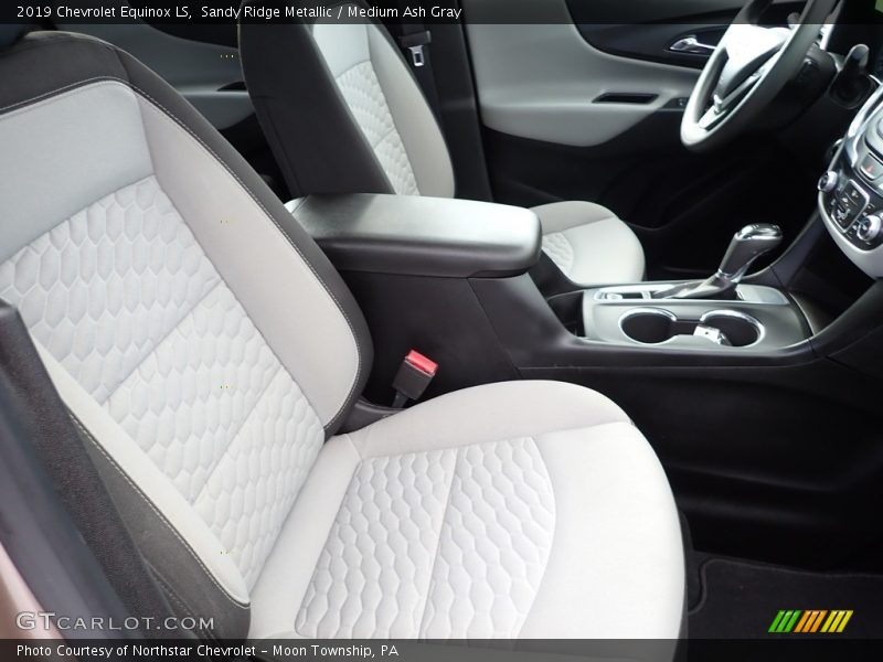 Sandy Ridge Metallic / Medium Ash Gray 2019 Chevrolet Equinox LS