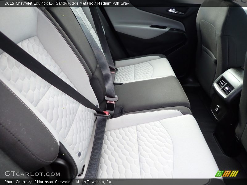 Sandy Ridge Metallic / Medium Ash Gray 2019 Chevrolet Equinox LS