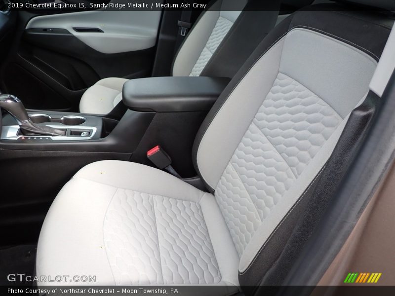 Sandy Ridge Metallic / Medium Ash Gray 2019 Chevrolet Equinox LS