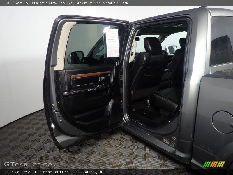 Maximum Steel Metallic / Black 2013 Ram 1500 Laramie Crew Cab 4x4