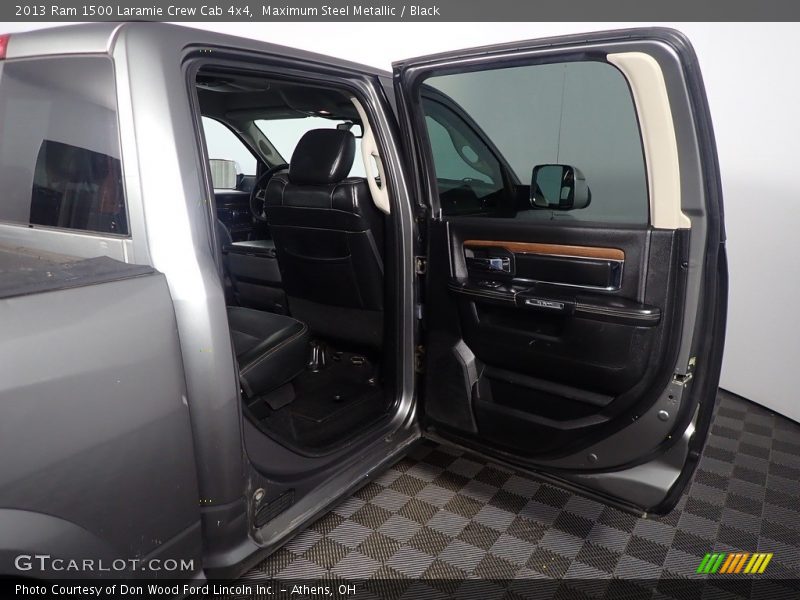 Maximum Steel Metallic / Black 2013 Ram 1500 Laramie Crew Cab 4x4