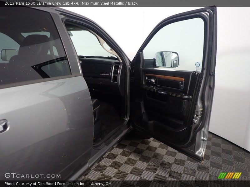 Maximum Steel Metallic / Black 2013 Ram 1500 Laramie Crew Cab 4x4