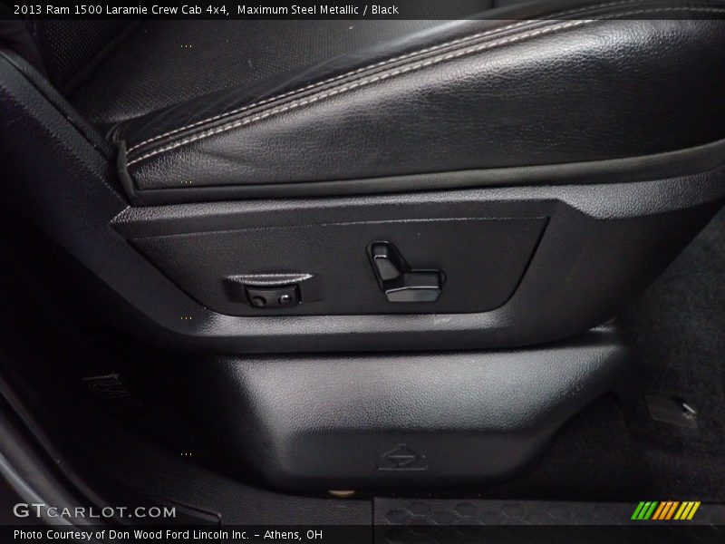 Maximum Steel Metallic / Black 2013 Ram 1500 Laramie Crew Cab 4x4