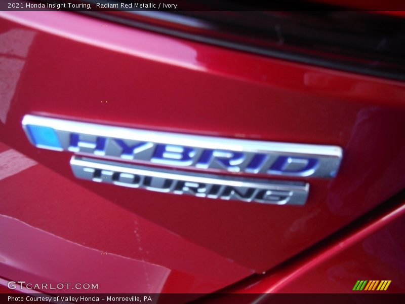 Radiant Red Metallic / Ivory 2021 Honda Insight Touring