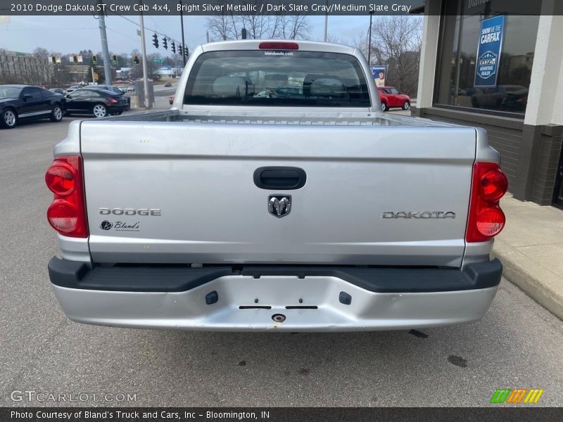 Bright Silver Metallic / Dark Slate Gray/Medium Slate Gray 2010 Dodge Dakota ST Crew Cab 4x4